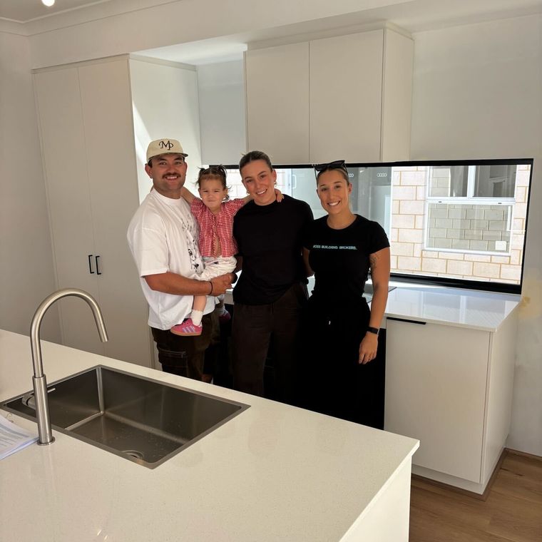House of Boss clients holding their keys on handover day.